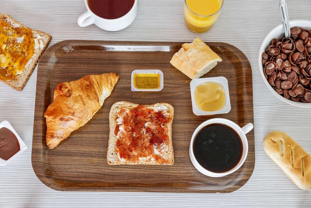 فندق بريمير كلاسي بوردو سود - بيساك بيكيريل المظهر الخارجي الصورة
